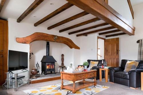 Eglwysbach House | PLAS IWRWG GRANARY - Stunning Barn Conversion based in North Wales