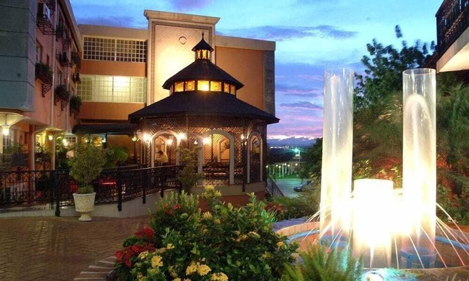 La Zurza Hotel | Platino Hotel & Casino