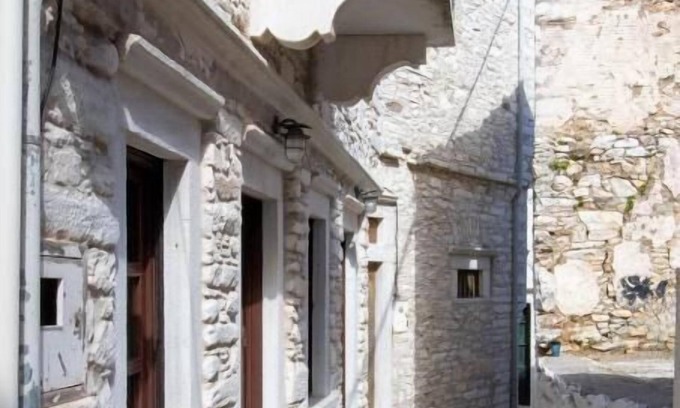 Aperathos Apartment | Platsa's House