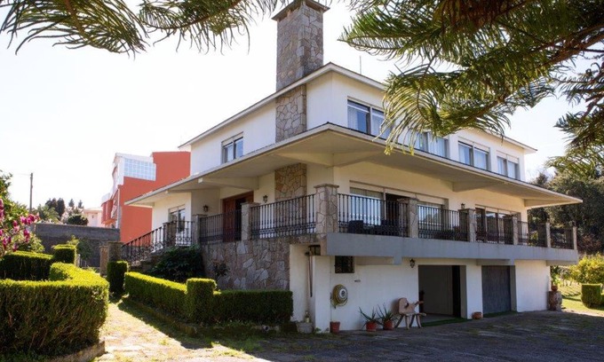 Mino Villa | Playa Miño Sombreu