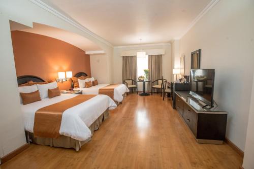 Monterrey Centro Hotel | Plaza de Oro