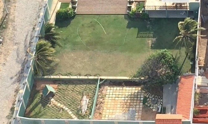 Tabuba House | Pleasant beach house with pool, terrace, deck and ocean views