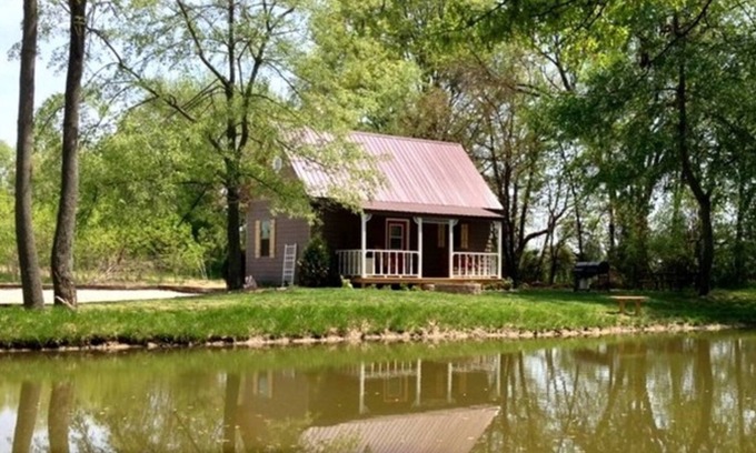 Lyons Cottage | Pleasant Grove Farm LLC