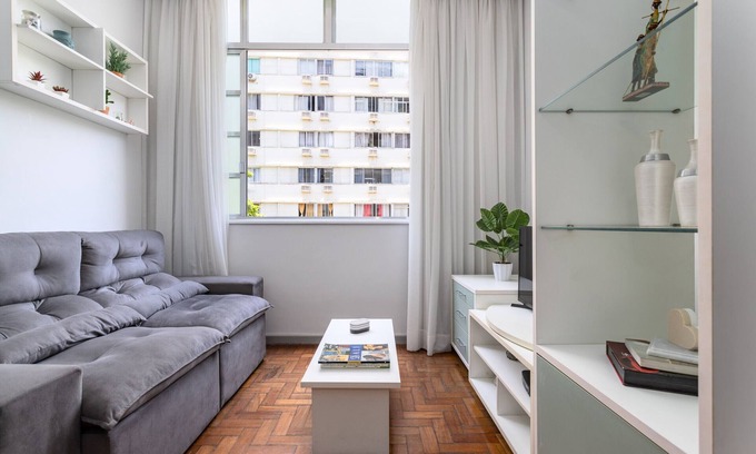 Copacabana Apartment | Pleasant in Copa | Ideal for friends | SC602