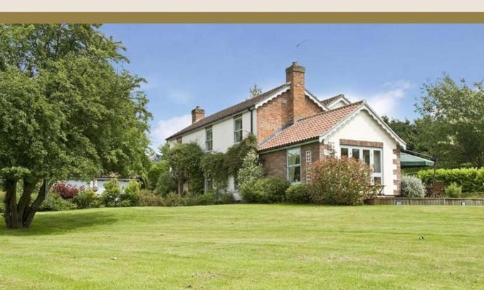 Seething House | Pond Cottage