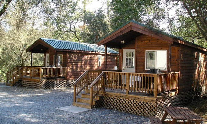 Lotus Resort | Ponderosa Camping Resort One-Bedroom Cabin 2