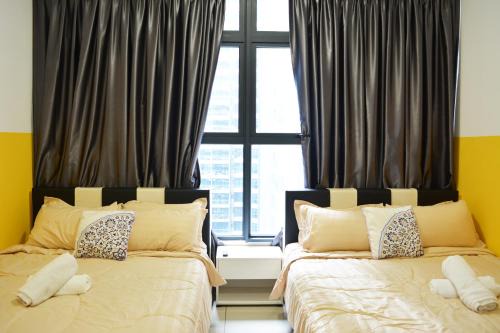 Malacca City Apartment | PoolView #4-6Pax #Near Jonker #Atlantis #Melaka City