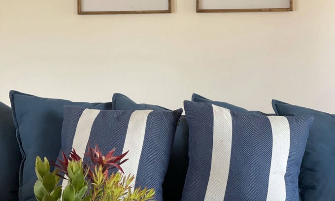 Hayborough Cottage | Port Elliot Rural Retreat - Blossom