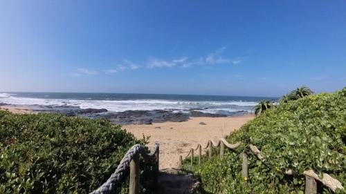 Shelly Beach House | Port Royale Beach Cottage