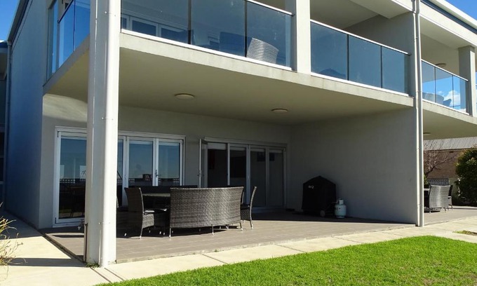 Port Vincent House | Port Vincent Seaside Apartments - Apartment 1