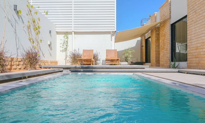 Ar Rawdah Ski Chalet | Portal Chalets With Private Pool-AlRawda