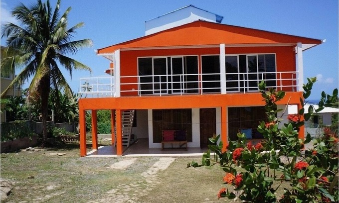 La Loma Apartment | Posada Nativa Claymountview