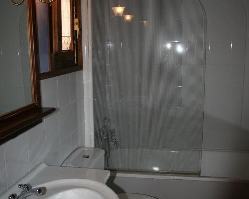 Calomarde House | Posada el Cadoncho