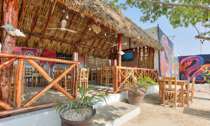 Rio Lagartos Hotel | Posada Las Coloradas