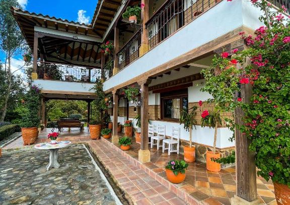 Raquira Hotel | Posada María del Carmen
