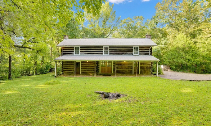 Chattanooga Cabin | Pot Point Cabin-a PMI Scenic City Vacation Rental