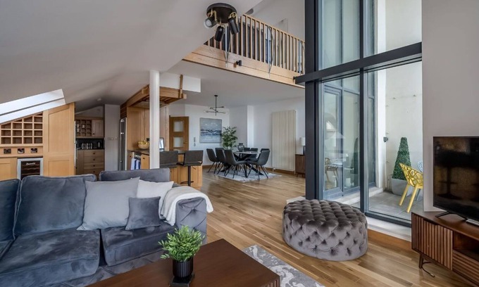 Belfast City Centre Apartment | Pottingers Quay