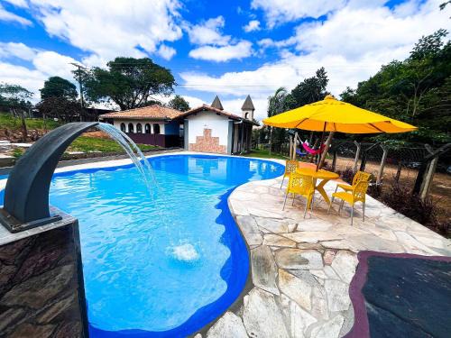 Capitolio Hotel | Pousada com vista para lago e com passeios de lancha em frente a Pousada em Capitólio, perto dos principais atrativos turístico, Pousada Vista do Turvo, Mandala