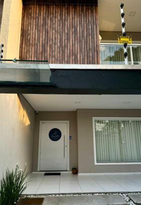 Paranagua House | POUSADA DONATELLA Modernidade e conforto para noites tranquilas