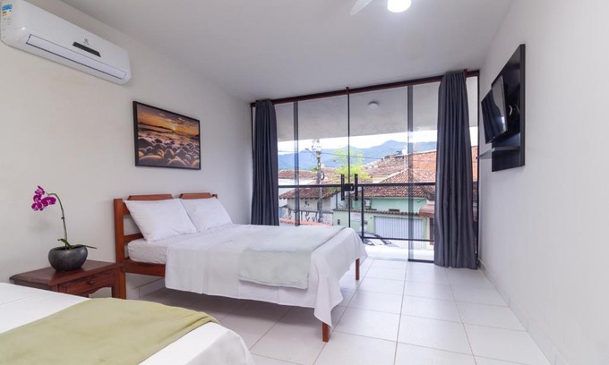 Paraty Hotel | Pousada Lagoa Azul