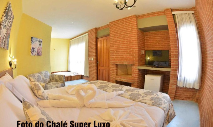 Serra Negra Hotel | Pousada Villa dos Leais