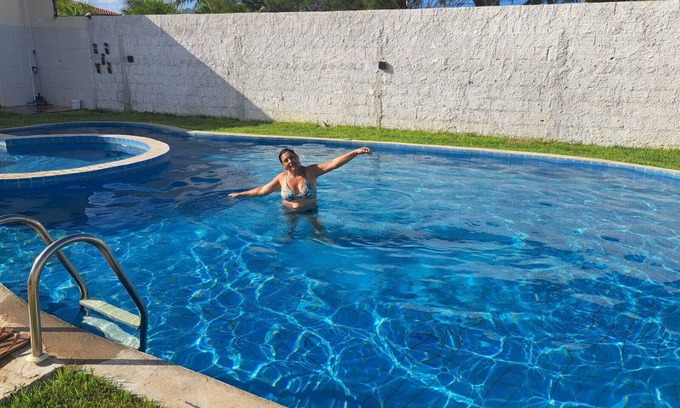 Beberibe Apartment | Praia Tabuba do Morro Branco, Suíte Para até 04 Pessoas, Aceitamos Pet's