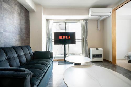 Chuo-ku Apartment | Praline