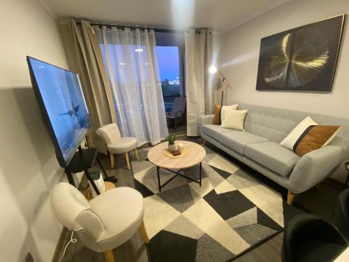 Los Angeles Apartment | Precioso departamento amueblado 2 habitaciones + 2 baños