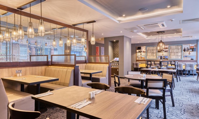 Cambridge Hotel | Premier Inn Cambridge - A14 J32