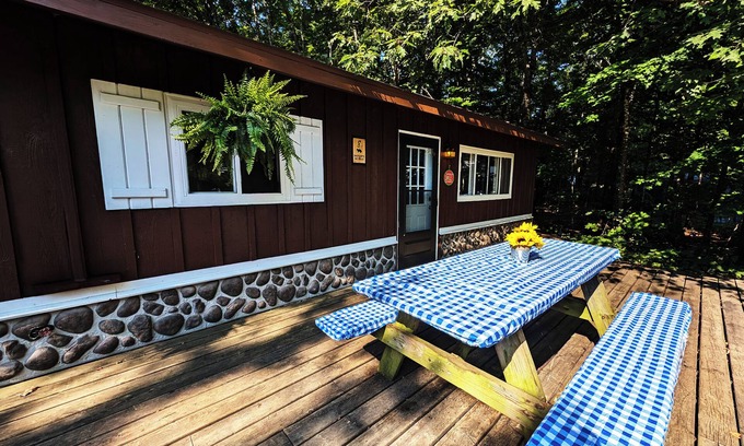 Phelps Ski Chalet | Premium Amenities Included! Cabin 8 - POV Resort