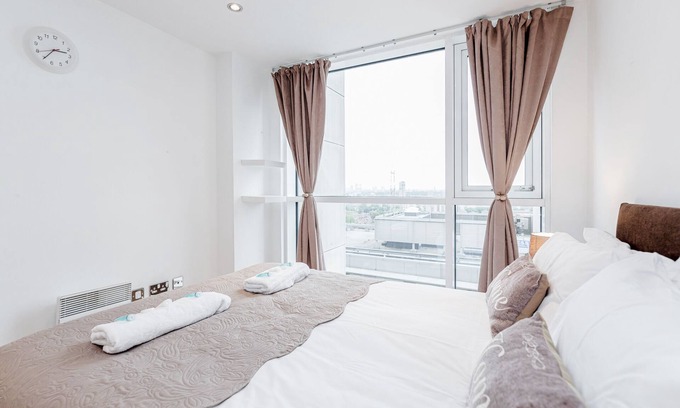 Docklands Apartment | PREMIUM EXCEL 3 BEDROOM