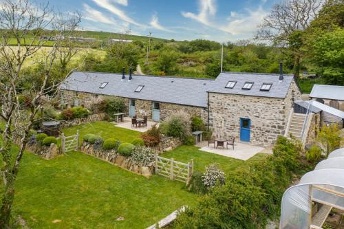 Clynderwen House | Preseli Hills Cottages - Luxury 5 star Cottages in Pembrokeshire