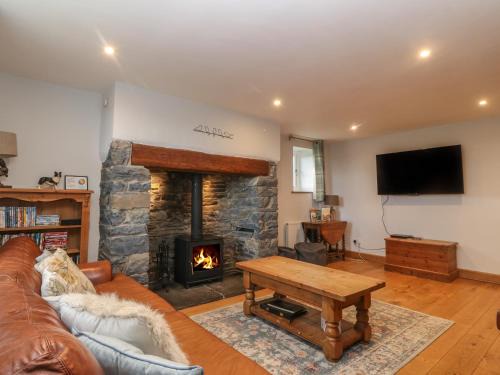 Denbigh House | Priddbwll