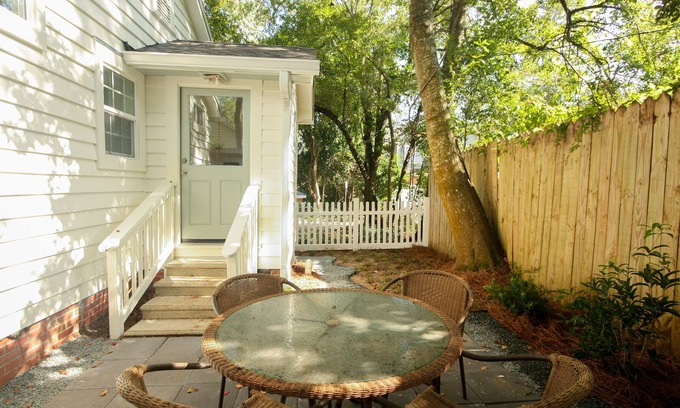 Old Town House | Prime Location! Charming Cottage, Fenced Yard & Close to Downtown & FSU