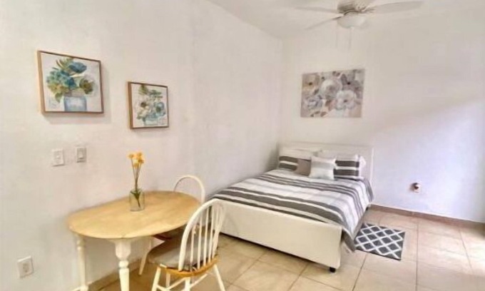 Homestead Apartment | Private 1/1 Studio w/Private Entrance