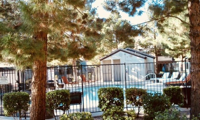 Silverado Ranch Condo | Private Condo at Silverado Ranch