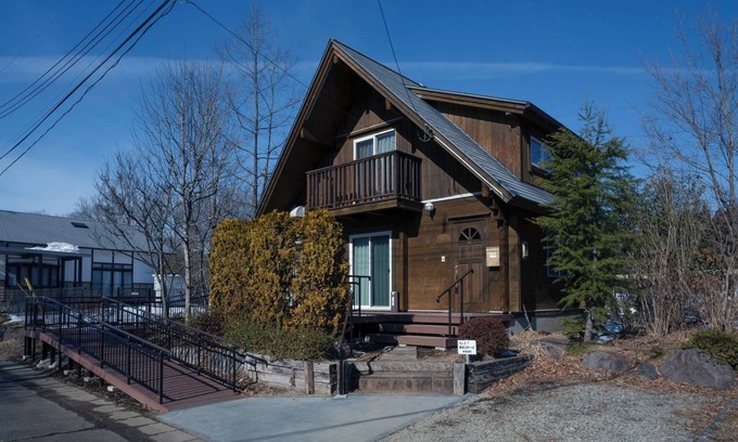 Zao House | Private cottage with natural hot springs and a dog/Kattagun Miyagi