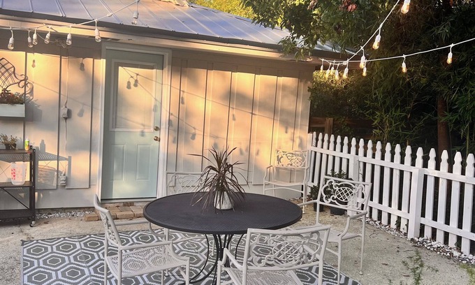 Fairhope Cottage | Private cottage with seclusion and luxury for the perfect getaway.