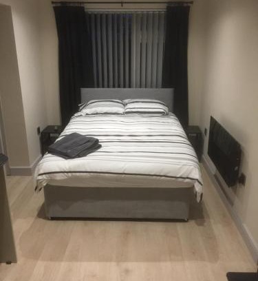 Ruthin House | Private en-suite guestroom Ruthin