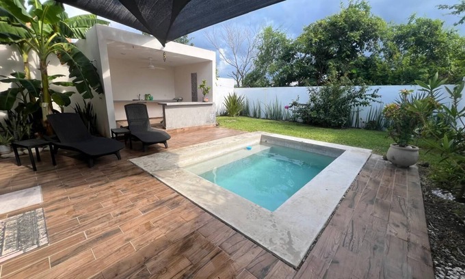 Conkal House | Private Escape w/Pool in Sunny Mexico
