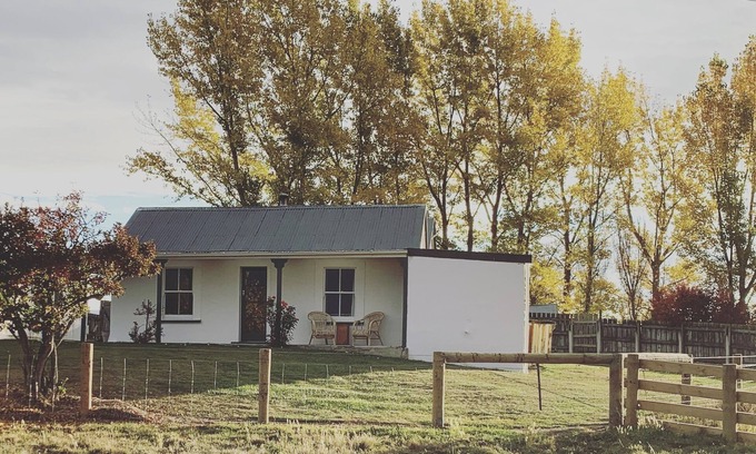 Gimmerbum Cottage | Private farm cottage, lovingly restored with no extra charges