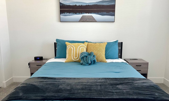 Hesperia House | Private Guesthouse in Hesperia