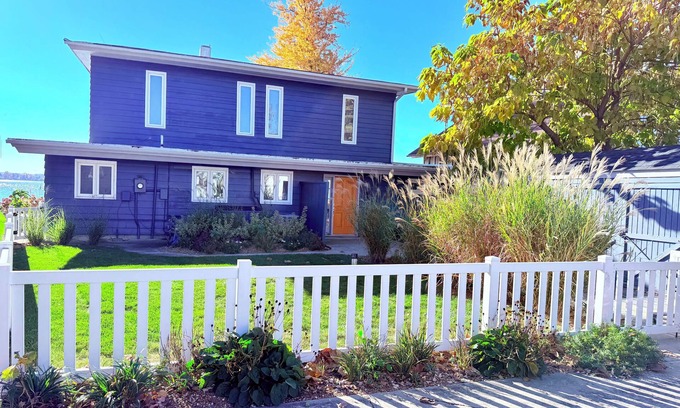 Enchanted Hills House | Private Lake Front Home on Wawasee - Exclusive and Quiet Ogden Island Retreat