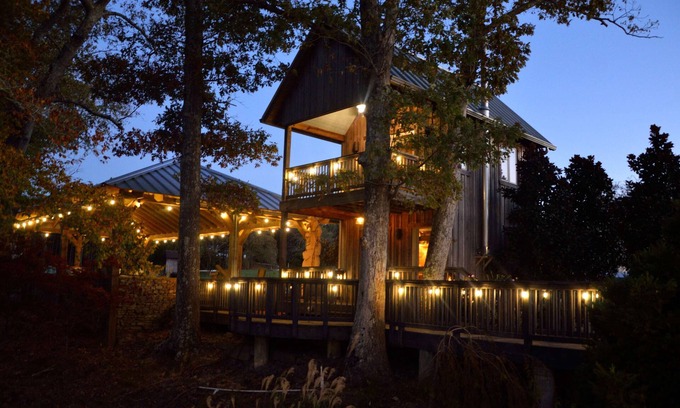 Springville Cabin | Private Lakeview Cabin + Fishing & Trails