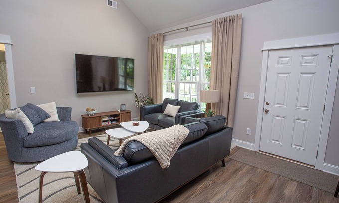 Camden House | Private, modern and NEW 3-bedroom house in charming Camden