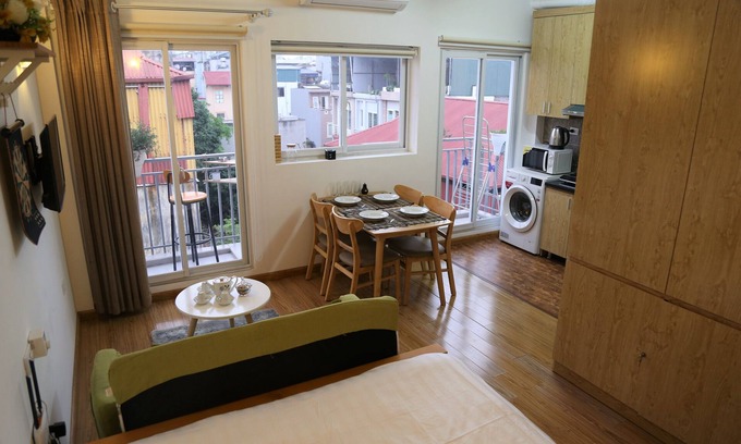 Ba Dinh Apartment | Private Modern Apt| High View| Relaxing Balcony