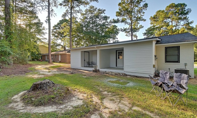 Cheraw Apartment | Private Patio: Apt 6 Mi to Cheraw State Park!