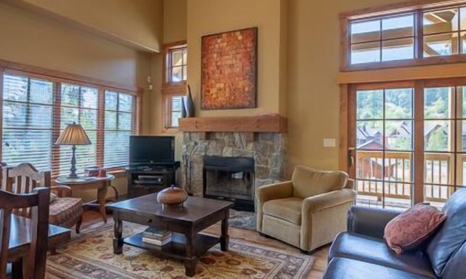 Tamarack Resort House | Private Patio & Hot Tub | Bunk Bed Room | Cozy Living Area w/ Wood Burning Fireplace