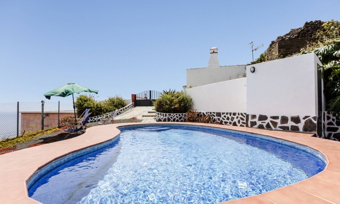 El Granel Cottage | Private pool and sea views in Puntallana, La Palma