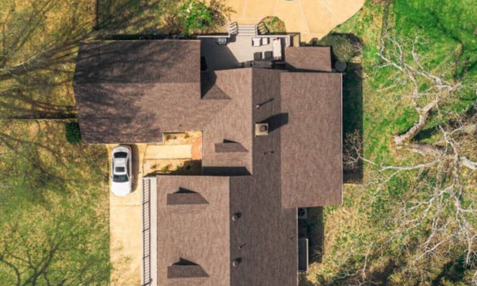 Collierville House | Private Pool! Game Room! King Beds! Pool Table!